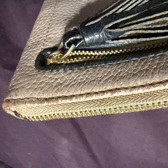 Kate Spade Taupe and Black Wristlet leather wrist purse - Picture 2 of 4